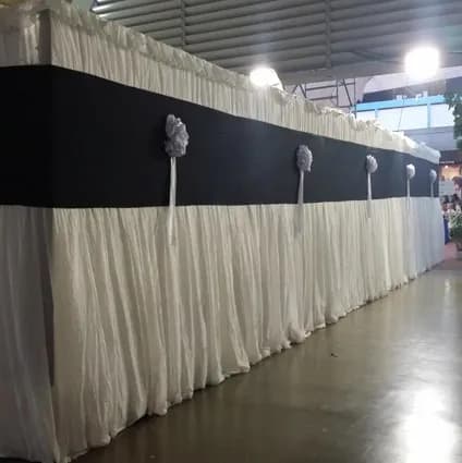 Table Cloth & Skirting